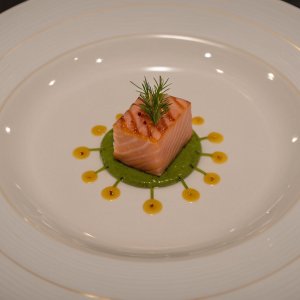 Charlotte aux deux saumons