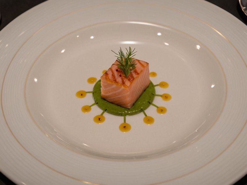 Charlotte aux deux saumons