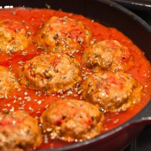Boulettes de veau à la sauce tomate