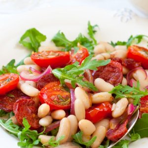 Salade fèves-chorizo